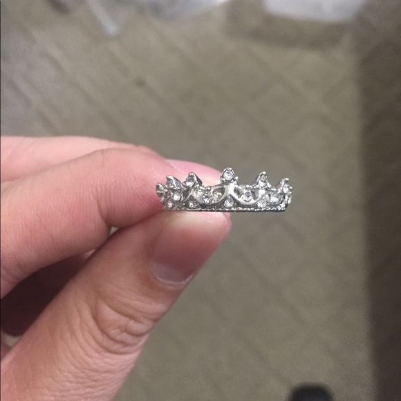 Silver Rhinestone Princess Crown Ring - Picture 2 of 6